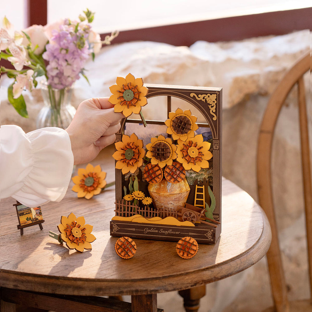 Masterpiece in Bloom Illuminated Building Kit