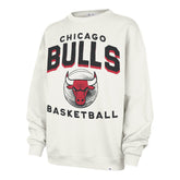 CHICAGO BULLS ARCH CLOUD '47 OVERSIZED CREW WOMENS SANDSTONE