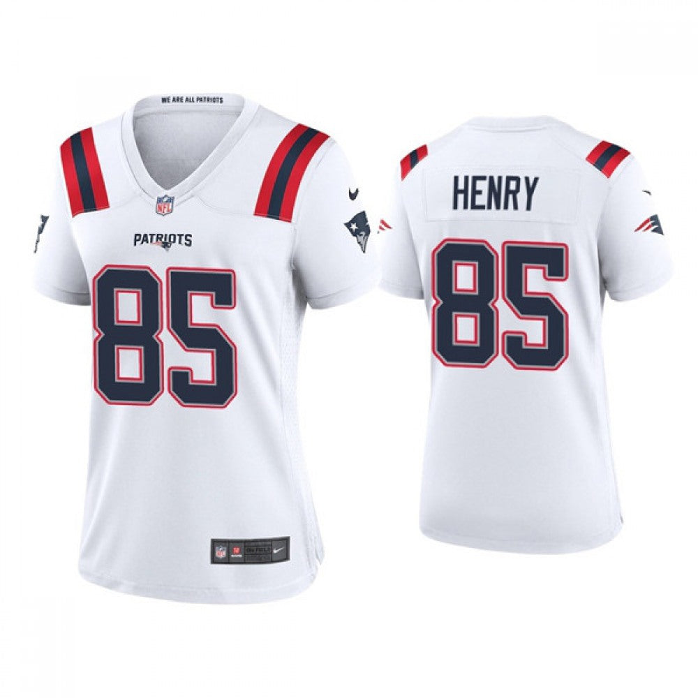 Women's New England Patriots #85 Hunter Henry White Vapor Untouchable Limited Stitched Jersey 