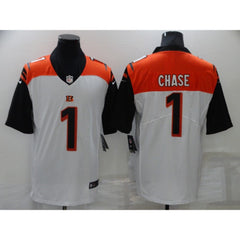 Men's Cincinnati Bengals #1 Ja'Marr Chase White Vapor Untouchable Limited Stitched Jersey 