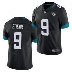Men's Jacksonville Jaguars #9 Travis Etienne 2021 Black Vapor Untouchable Limited Stitched Jersey 
