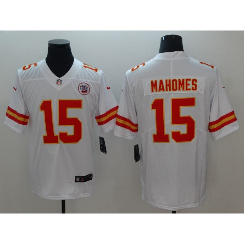 Men's Kansas City Chiefs #15 Patrick Mahomes White Vapor Untouchable Limited Stitched NFL Jersey 