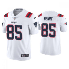 Youth New England Patriots #85 Hunter Henry 2021 White Vapor Untouchable Limited Stitched Jersey 