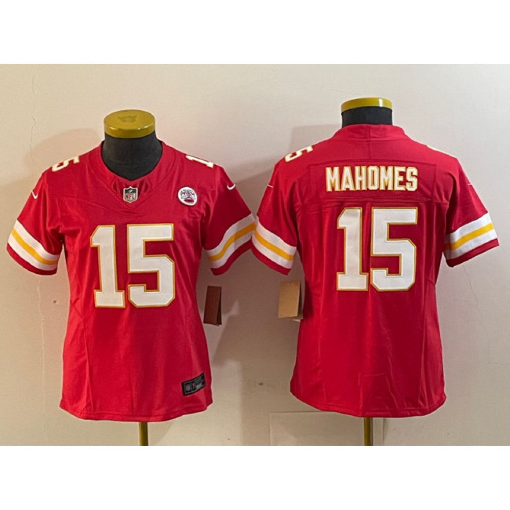 Women's Kansas City Chiefs #15 Patrick Mahomes Red 2023 F.U.S.E. Vapor Untouchable Limited Stitched Jersey(Run Small) 