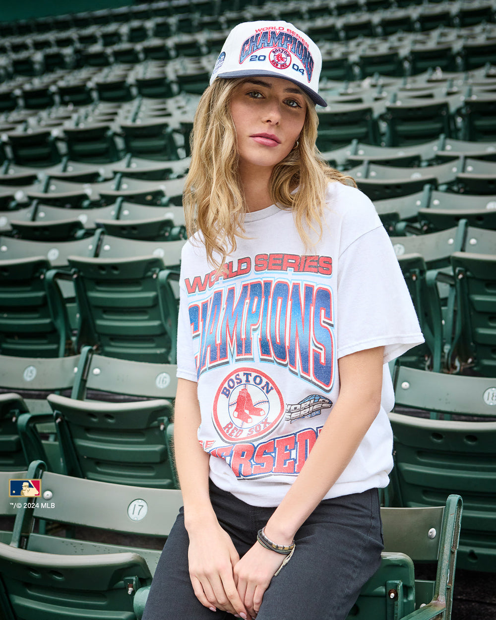 BOSTON RED SOX COOPERSTOWN 2004 WORLD SERIES LOCKER VINTAGE '47 TUBULAR TEE DUNE