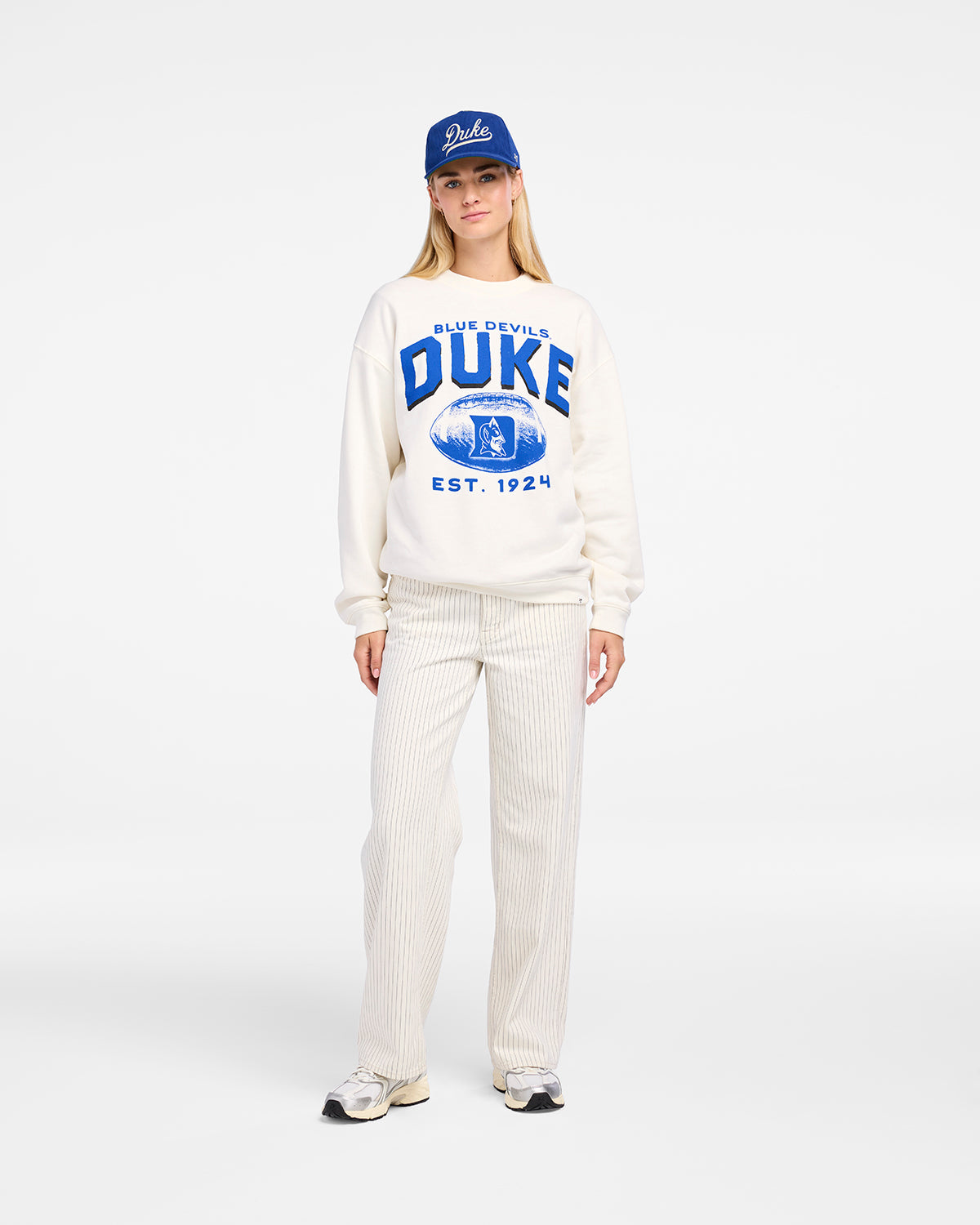 DUKE BLUE DEVILS ARCH CLOUD '47 OVERSIZED CREW WOMENS SANDSTONE