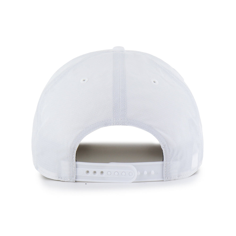 NEW YORK VACATION BRRR '47 HITCH WHITE