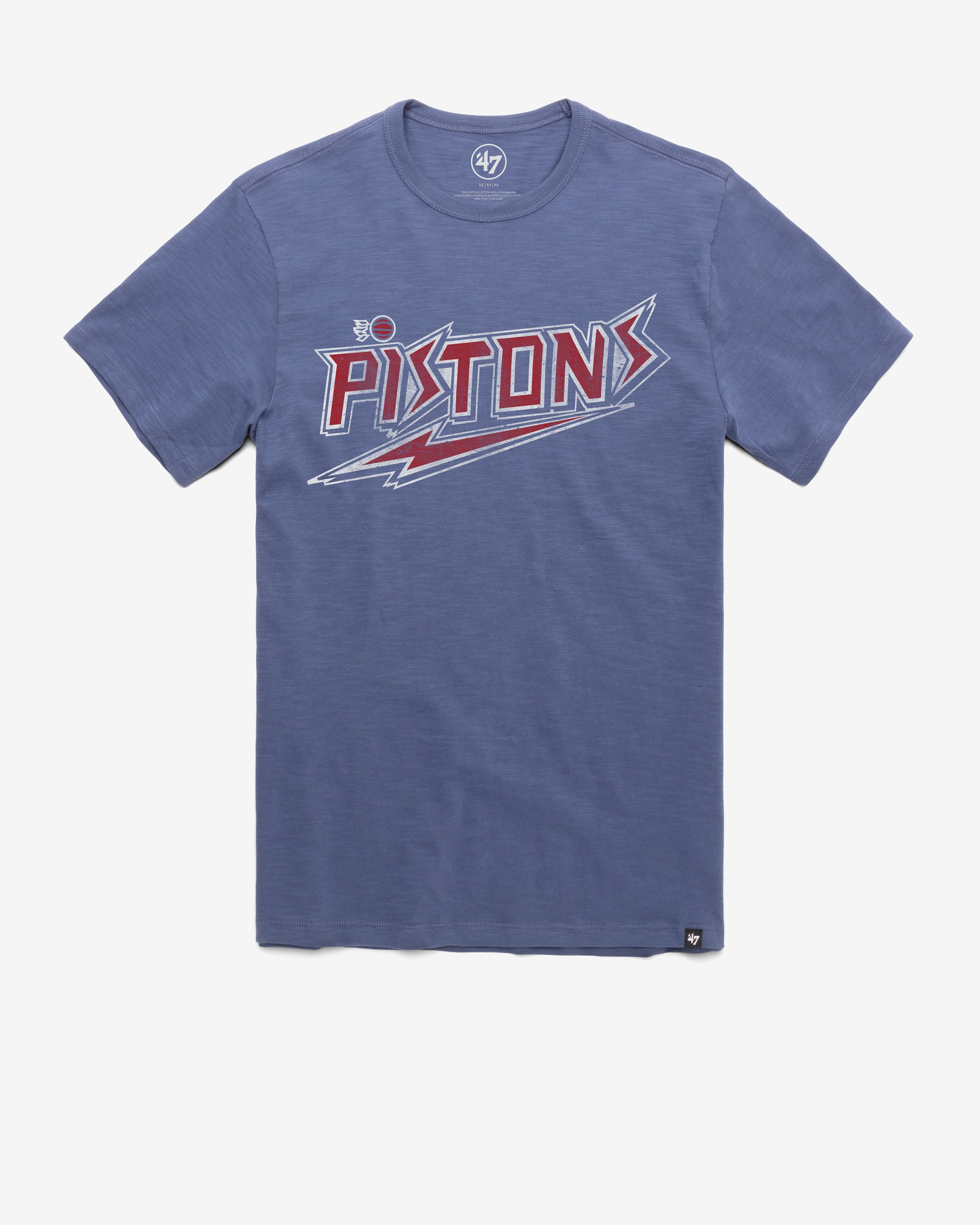 DETROIT PISTONS HARDWOOD CLASSICS GRIT WORDMARK '47 SCRUM TEE BLEACHER BLUE