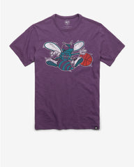 CHARLOTTE HORNETS HARDWOOD CLASSICS GRIT '47 SCRUM TEE GRAPE